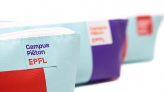 Collection d'accessoires Upcycling bâche récupérée Campus Piéton EPFL 2022